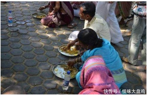 看到印度人的一日三餐 才知道中国游客为何不发朋友圈
