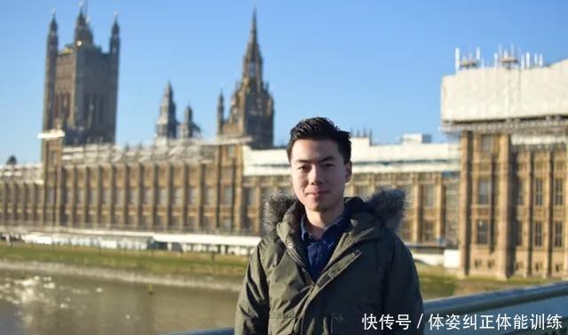  『社会影响力』这个中国留学生火了！英国人每天都在等他更新，为他点赞！