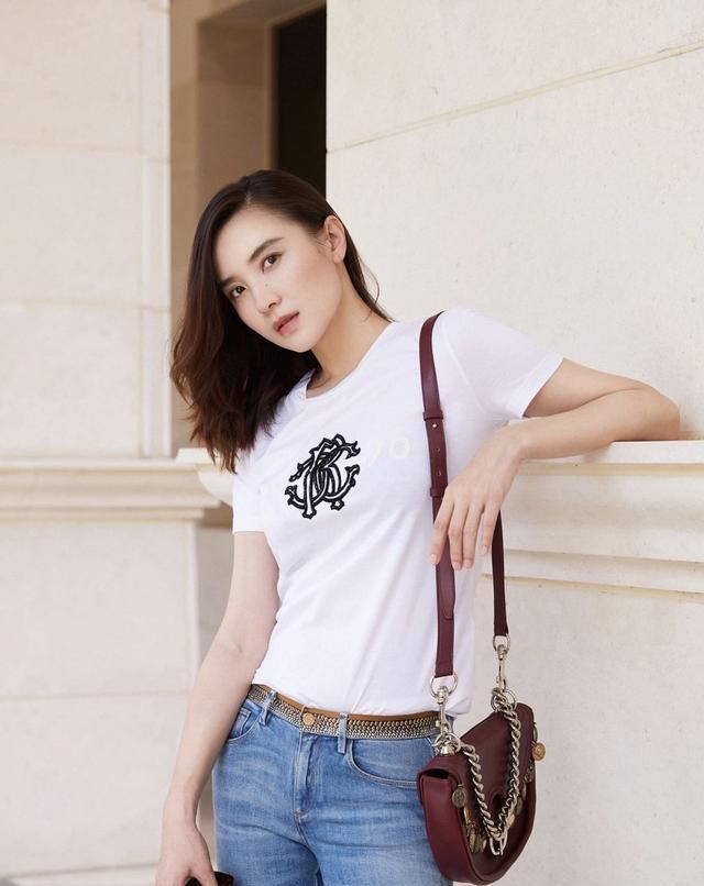  「毫无」只需1件内搭,毫无压力玩转一柜子旧衣服,让旧衣服不再沉睡