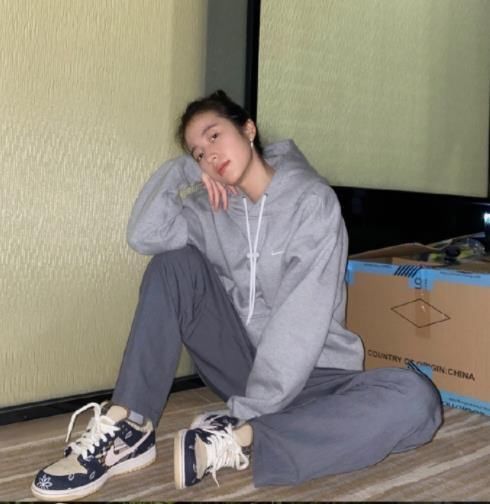  #设计#牛逼：Yeezy篮球鞋新配色真丑，OW×Nike不服气，侃爷真是飘了？