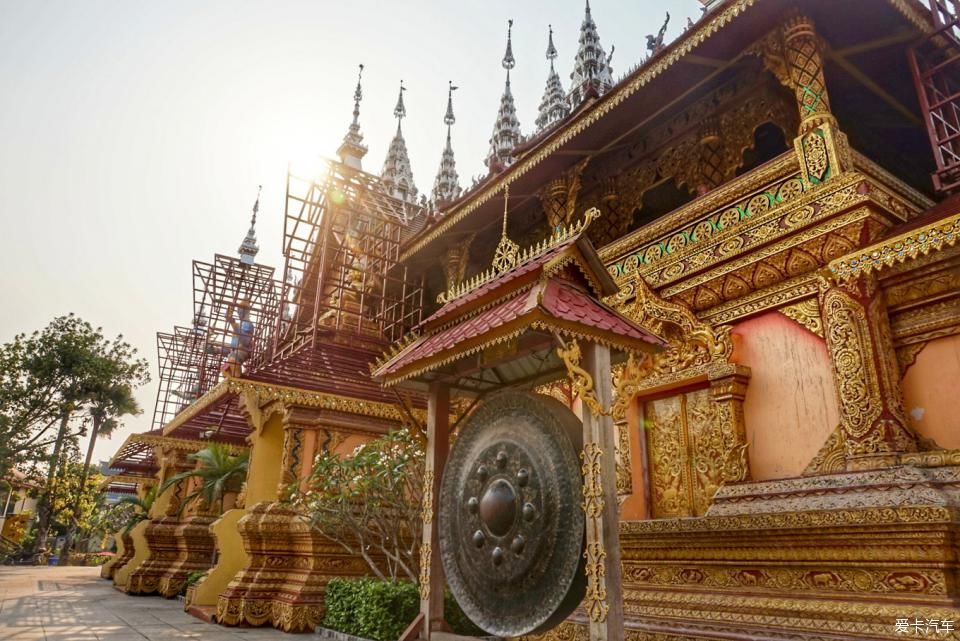  西双版纳@绿水青山就是金山银山，去西双版纳过泼水节！