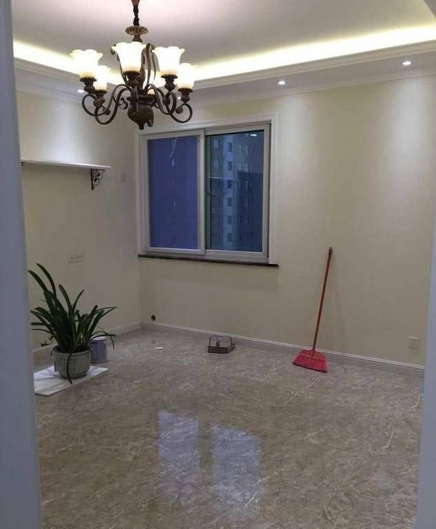  #新房#新房保洁完终于可以入住了，入住后发现户型不好，装修效果一般！
