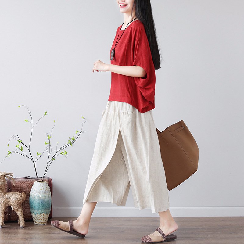 40岁再年轻也要打扮的嫩点，瞧香港女人这样穿，女人味十足