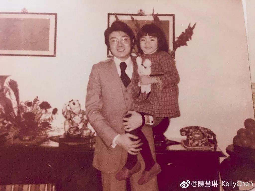 脸再大也拒绝整容 回怼代孕传闻 她是香港最后一个天后也是现实版