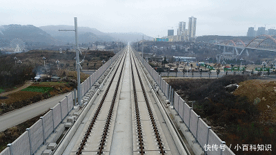 定了!中国第一条旅游高铁即!将!通!车!沿途美景攻略在此,速
