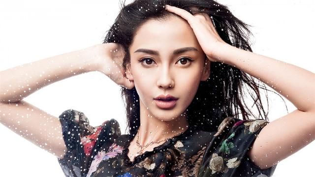 倪妮过生日，杨颖发微博祝福，网友不买账：为何称塑料姐妹花！