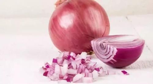 土壤■用这3种蔬菜,制作“杀虫剂”,能杀菌能驱虫,白粉病也不怕