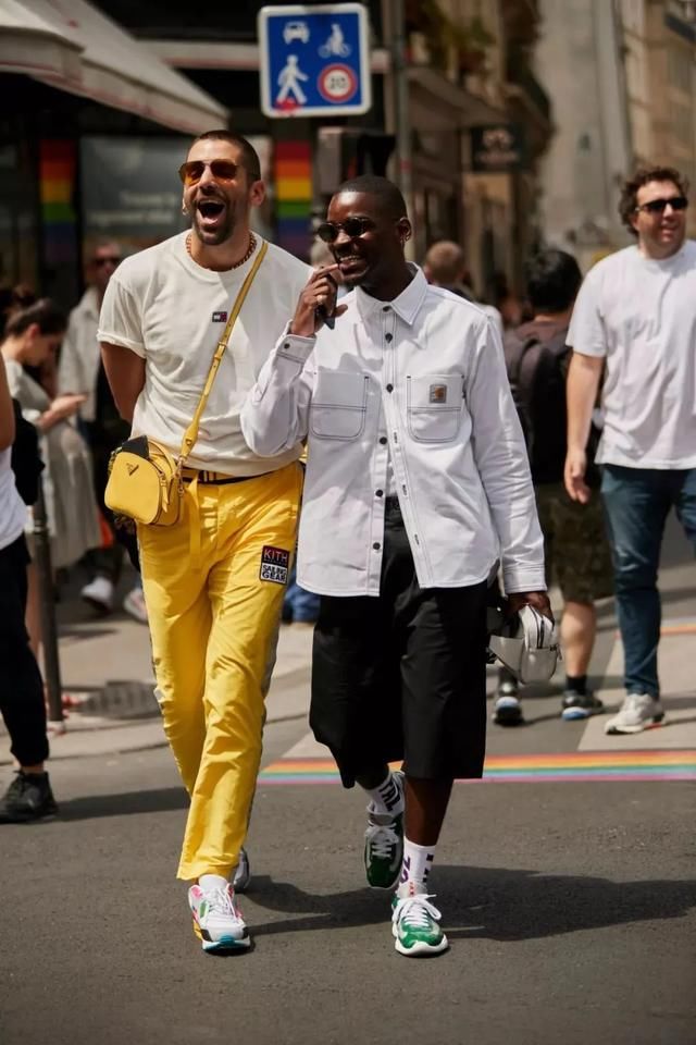  「长衣短裤」在穿衣搭配这事上，男人到底能不能「长衣+短裤」？