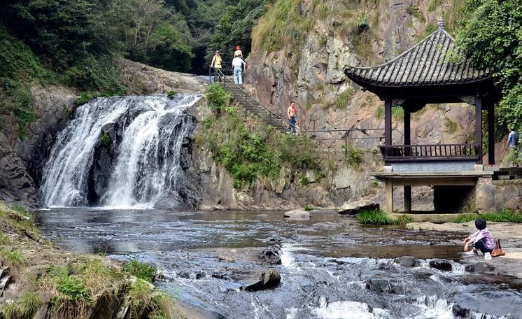 中国最富有的10个县级市，江苏昆山排第三，这个地方居然排第一
