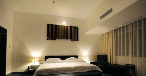 如何分辨入住酒店的男女是不是真情侣？保洁阿姨：只需看这3点