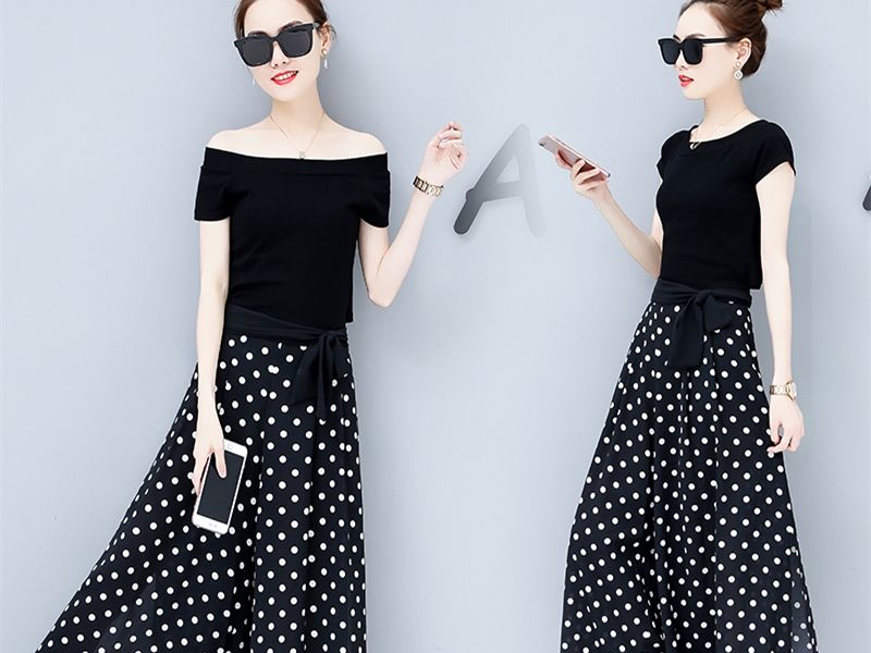 周末走亲戚，穿上新买的时髦套装，都夸我年轻漂亮，越来越会打扮