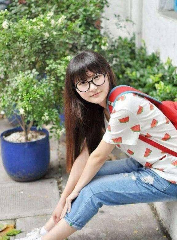 紧身裤气质百搭青春个性,彰显迷人的女人味！