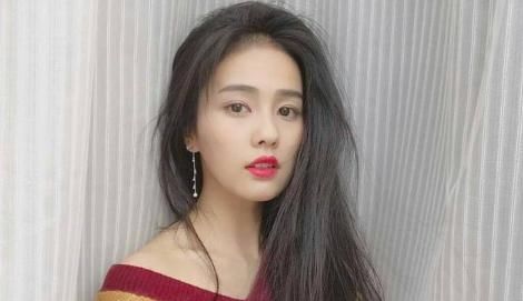  『女人』女人是否显老，看的不是年龄，而是这3个部位，藏也藏不住