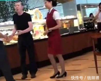 冯小刚被曝机场发飙怼女服务员，看了真正的原因，网友对不起