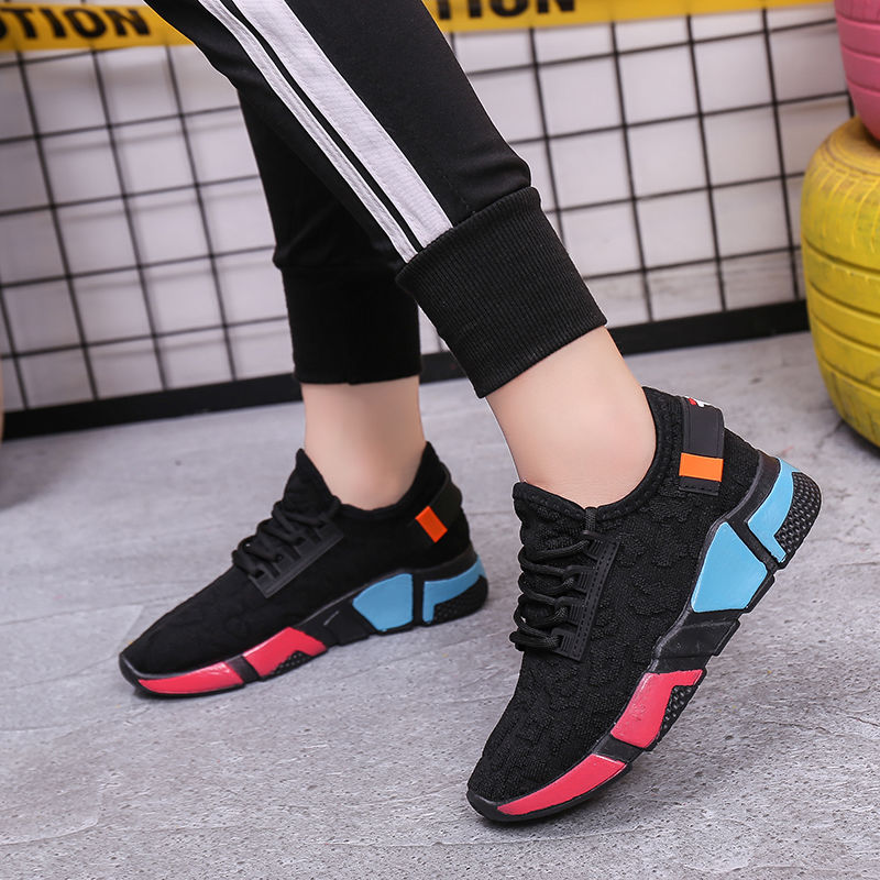 单鞋好看不增高，恨天高性感却累脚;国庆这么穿，舒适漂亮的偷乐