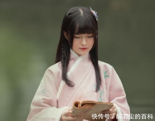  「太丑」嫌七阿姨发型太丑？当她扎起“仙女辫”，才知她也是高级脸