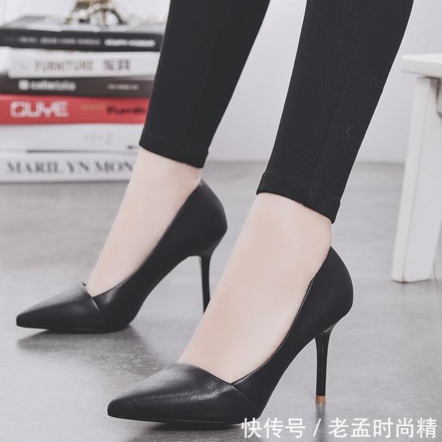  【尖头浅口女】尖头高跟鞋，轻巧平稳百搭，是上班约会不错的单品