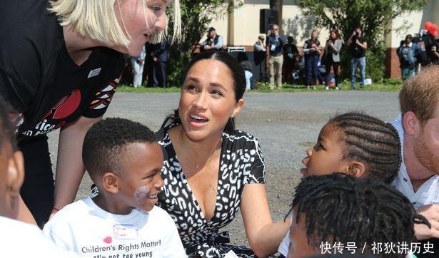 「不到」非洲行期间,梅根王妃佩戴“邪恶之眼”项链,才不到五千元