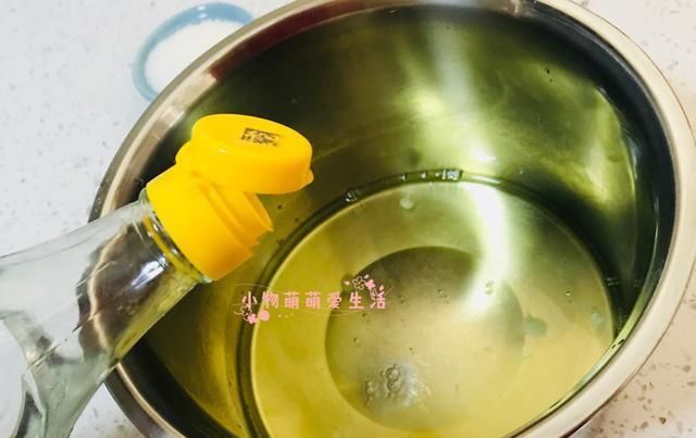 「软嫩」一袋牛奶俩鸡蛋,做出软嫩早餐松饼,香甜可口让你爱不释手!