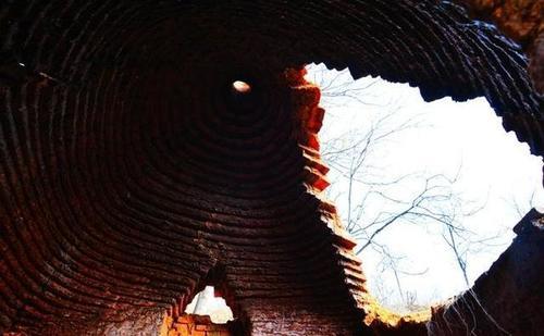 “铜钱”垒墙,陶瓷盖房,河南这座“土豪村”曾比肩景德镇