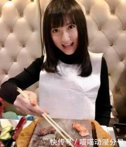 女主开豪车被拍，老公辞职另有隐情，网友：骗局？