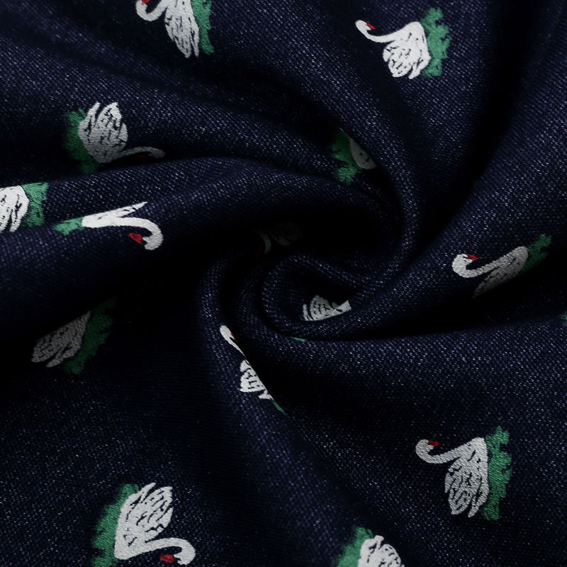 中秋朋友聚餐，我穿这款秋裙出席，惊艳全场，朋友都纷纷赞我美嫩