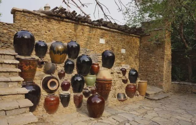  「传统」农村的这些老物件，承载了多少对田园生活的向往？