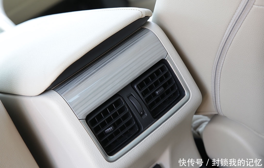 t019dea29ee2c772631.jpg?size=1024x652