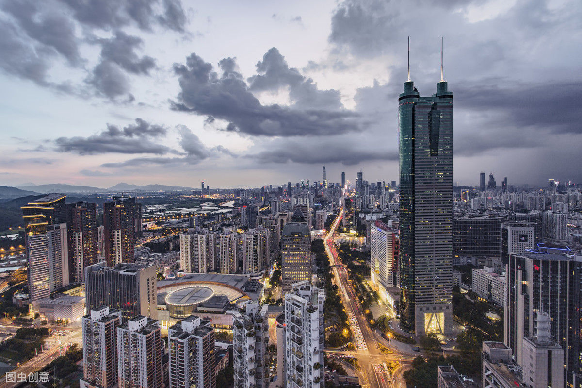 五一最受欢迎的十大城市，北京第一，重庆未上榜，网友回复不科学