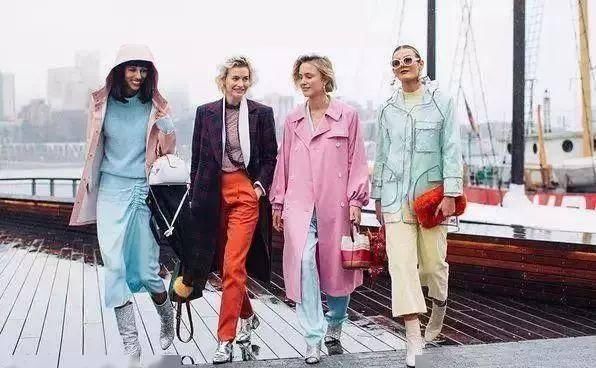  色彩：春夏的流行色彩，照着穿让你一直柔和清爽的美下去