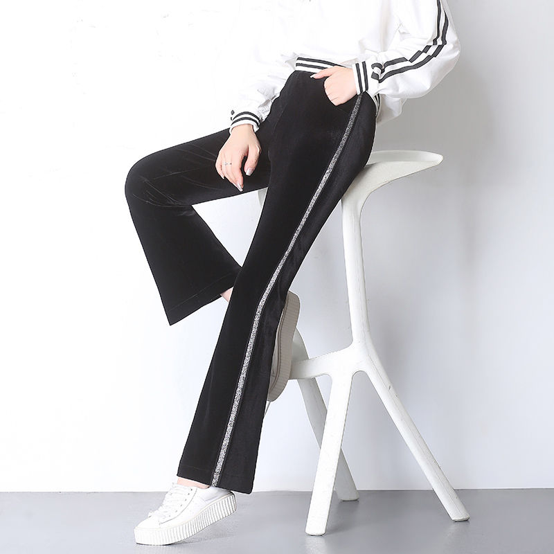 今年流行金丝绒运动卫衣，保暖还很洋气，穿上很好看