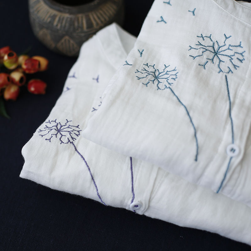 中秋国庆，出门穿裙不方便!试试小衫+萝卜裤，47穿美的像30