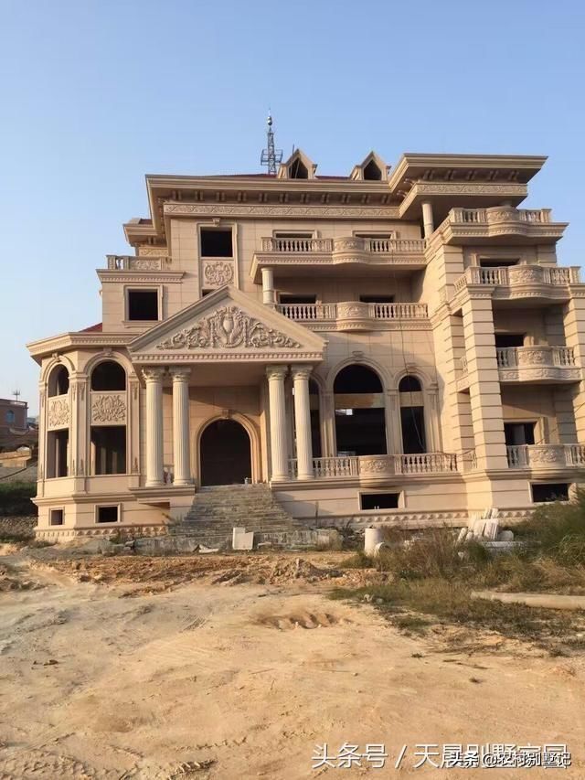 10栋福建农村别墅，堪比皇宫，把广东人都看呆了