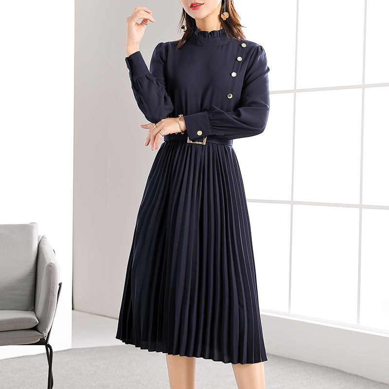 为了过中秋，小姨这裙子可找了几个月，比大牌子的显瘦洋气好千倍