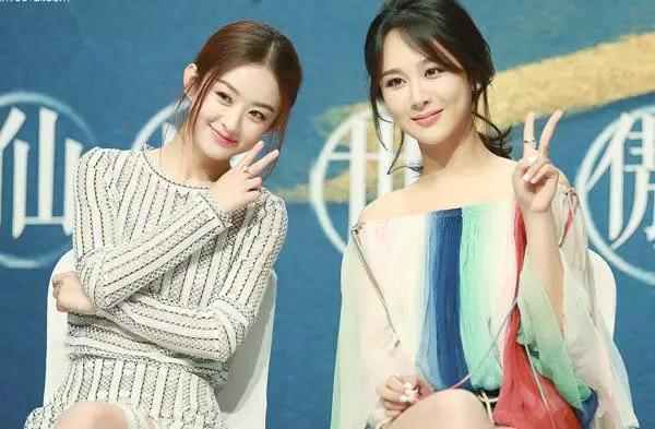 今年最火的“缩脸短发”，让脸小到不行