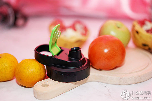 物色好物 篇三:#达人发文幸运屋#简单易用会上瘾!--MY JUICER S 便携式榨汁机 使用有感