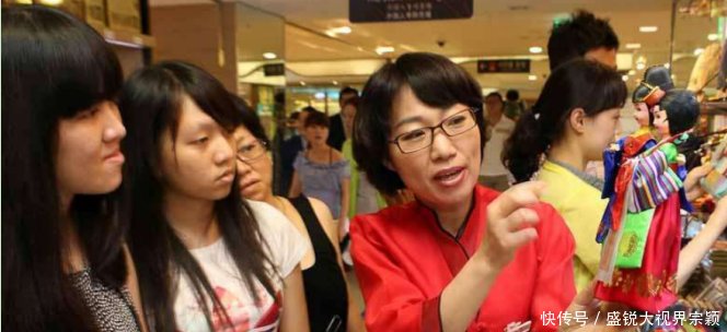 法国美女游中国，回国前坦言中国什么都好，就这一点接受不了