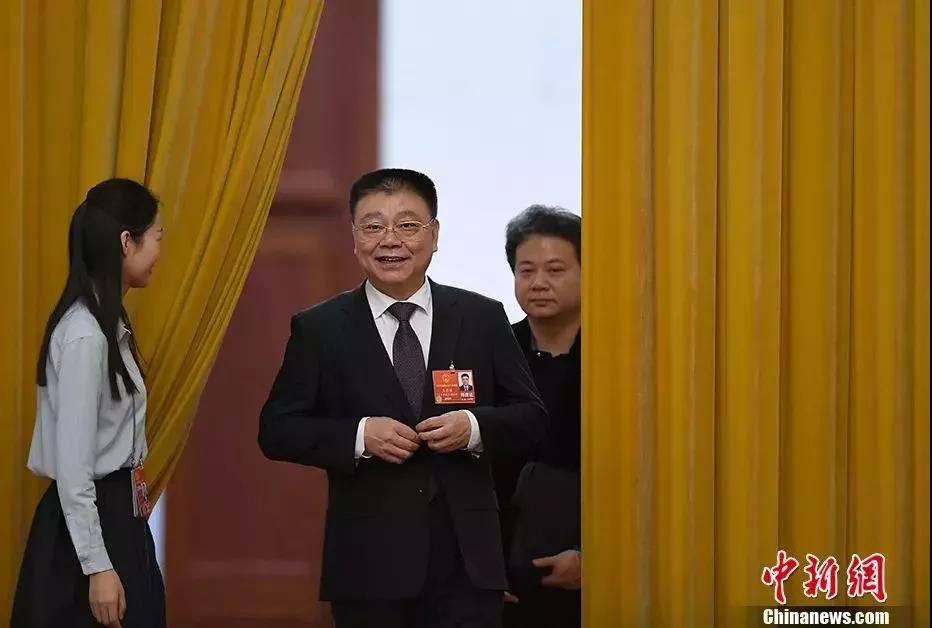 楼市真的 凉凉 了吗 看住建部部长怎么说的 雪花新闻