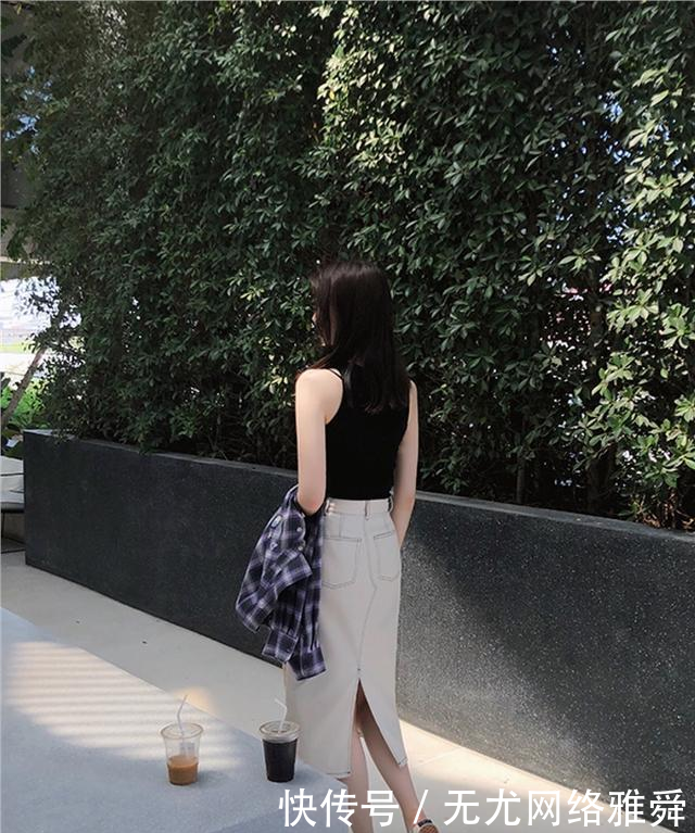  『女性』不爱裤子的女人，可以试试半身裙，尽显不一样的风采