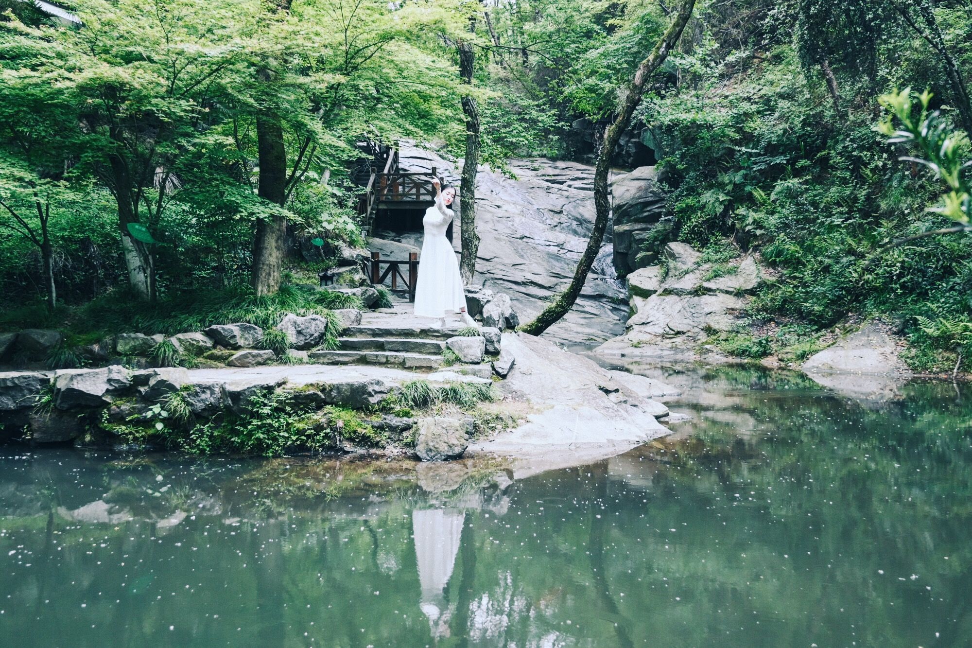 走进北纬30°的天柱山，一处风光秀丽又神秘的地方