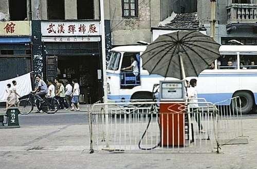 80年代武汉街头老照片，本地土著都不一定见过，看懂的人都老了