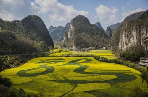 国内没有平原的省份，却实现了县县通高速，旅游景点也很多