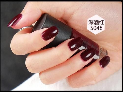  适合：精妆联华美妆连锁店：彩色甲正当时 美甲颜色大盘点（四）酒红色篇