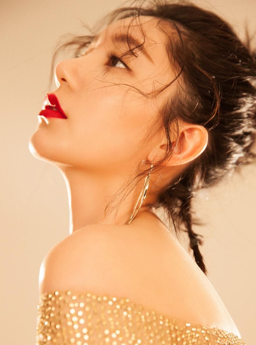 郭雪芙性感美艳时尚写真图片