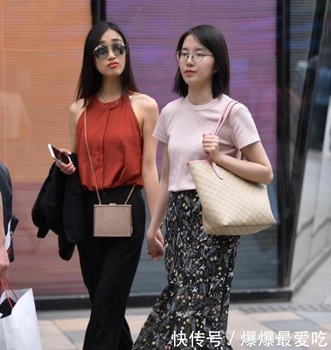 气质■美女街拍:曼妙身姿的小姐姐,青春又靓丽,展现女神气质!