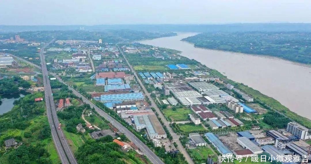  【公路的打造】四川将开通的一条高速公路，时速120公里，对接2大城市