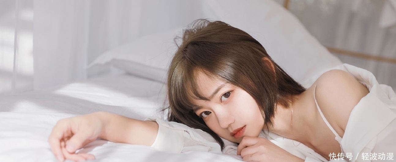  『写真』白嫩美女性感慵懒迷人居家私房写真