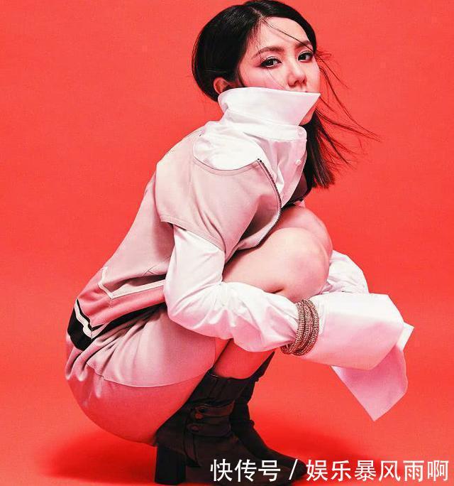 邓紫棋终于脱掉了皮裤，私服就该这么穿！