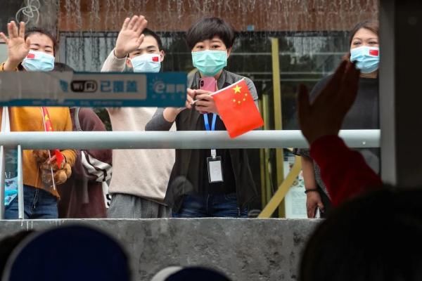  医疗队■英雄回家了，这一组照片，让人泪目→