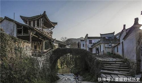  地理位置@中国地理位置最独特的省，北方人不认，南方人也不认，是你家乡吗